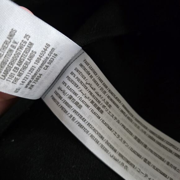 Abercrombie & Fitch Faux Leather Leggings Vegan Pants Women M Black Stretch - Picture 9 of 9